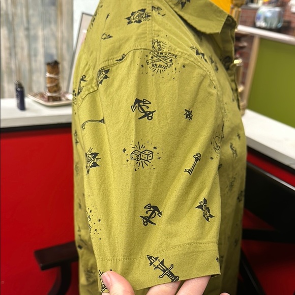 Lucky Brand Olive Green Casual Button Down Shirt - Picture 5 of 7